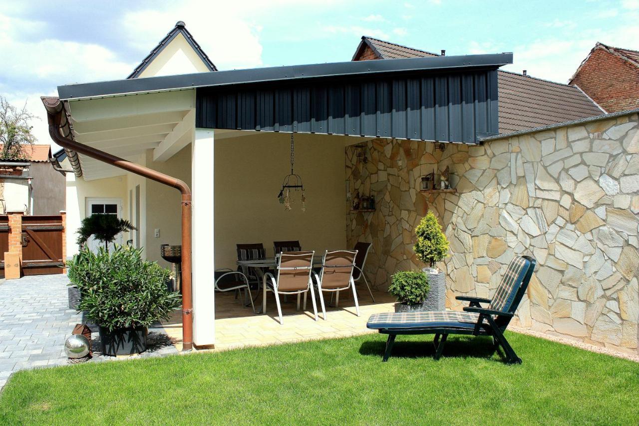 Ferienhaus Zum Gaesschen Weißenfels Exterior foto