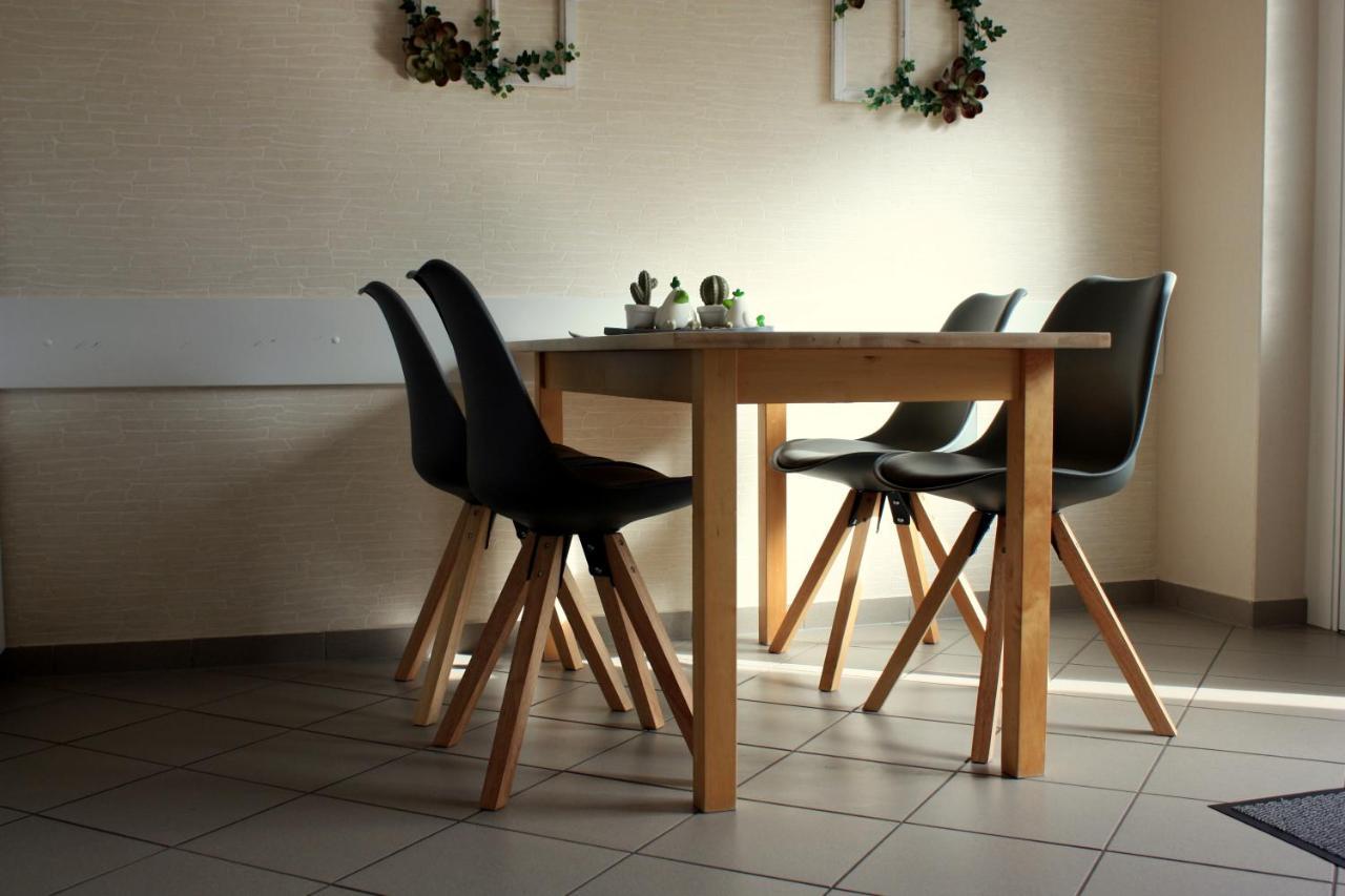 Ferienhaus Zum Gaesschen Weißenfels Exterior foto